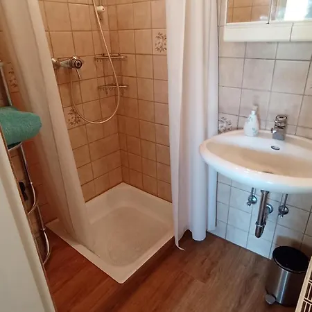 Apartment Dachgeschoss - Maria Von Berg - Wohnen Auf Zeit Rottweil