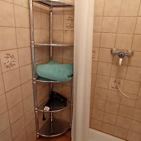 Apartment Dachgeschoss - Maria Von Berg - Wohnen Auf Zeit *